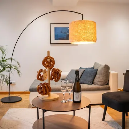 Super Broussard Эгишем