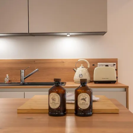 Деревянный коттедж Super Broussard